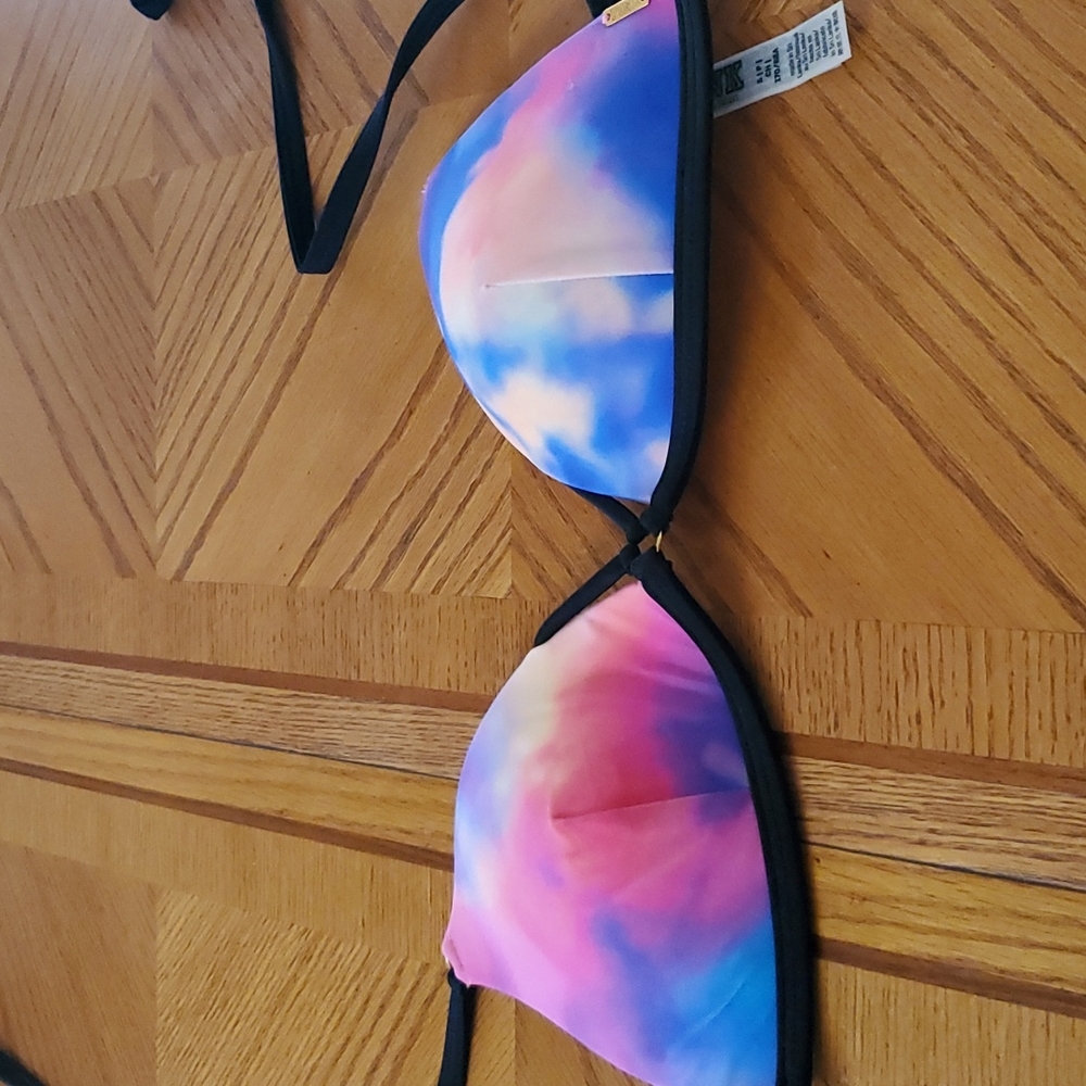New Victoria Secret swim pushup S
